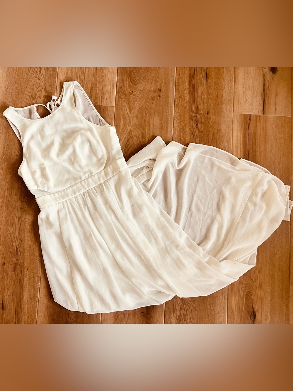 Sheer Maxi Dress Size 8 | Elegant Formal Occasion Dress - Picture 3 of 6